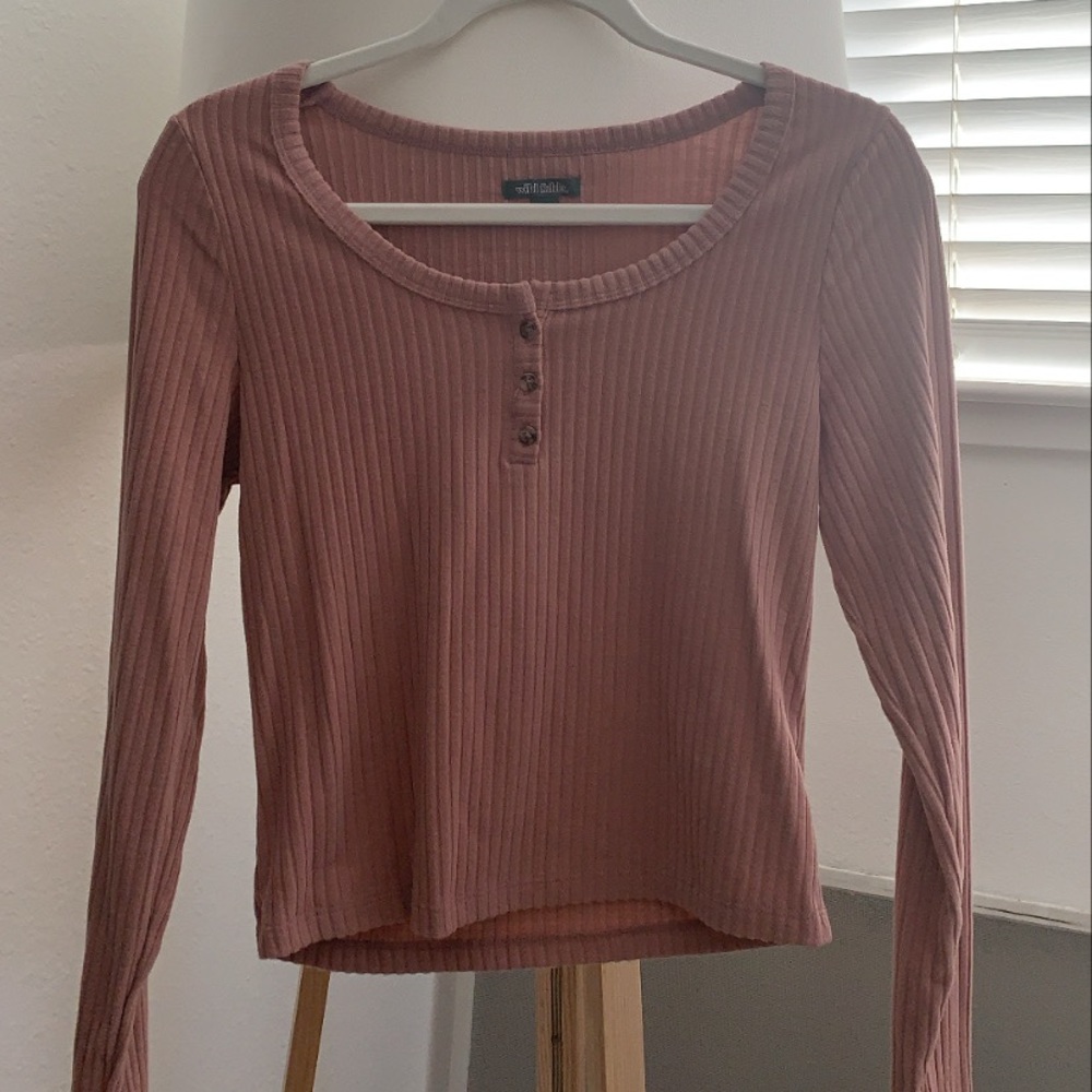 Long sleeve